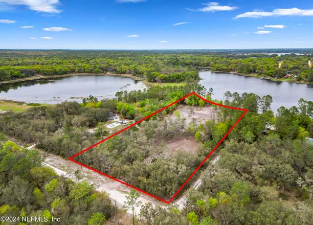 Property at 140 Junior Lake Trl, Interlachen, FL 32148