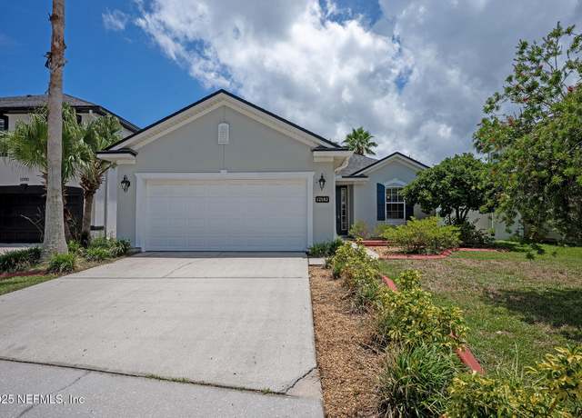 Property at 12182 Wynnfield Lakes Cir, Jacksonville, FL 32246, 3 beds, 2 baths