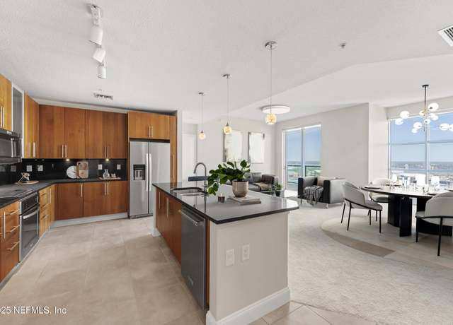 Property at 1431 Riverplace Blvd #3507, Jacksonville, FL 32207, 2 beds, 2 baths