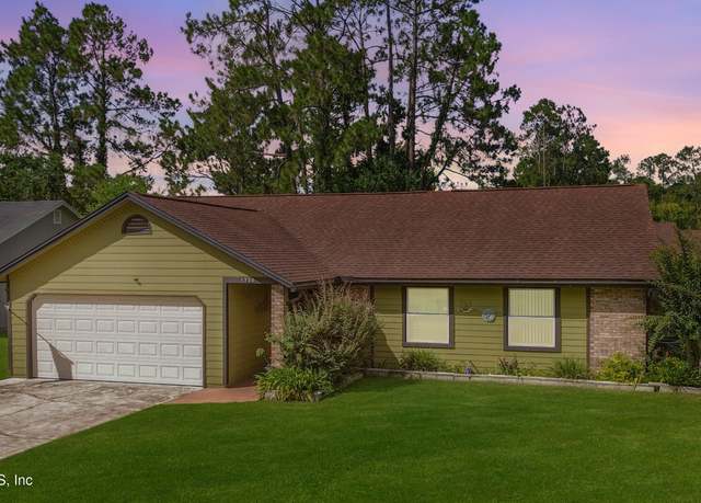 Property at 1736 St Ives Dr, Middleburg, FL 32068, 3 beds, 2 baths