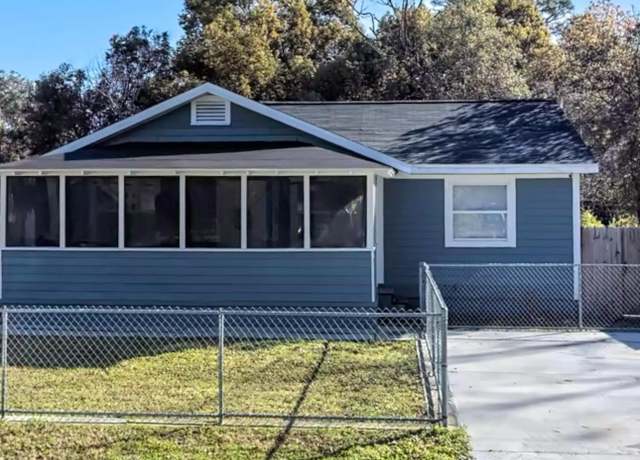 Property at 8617 Adams Ave, Jacksonville, FL 32208, 4 beds, 2 baths
