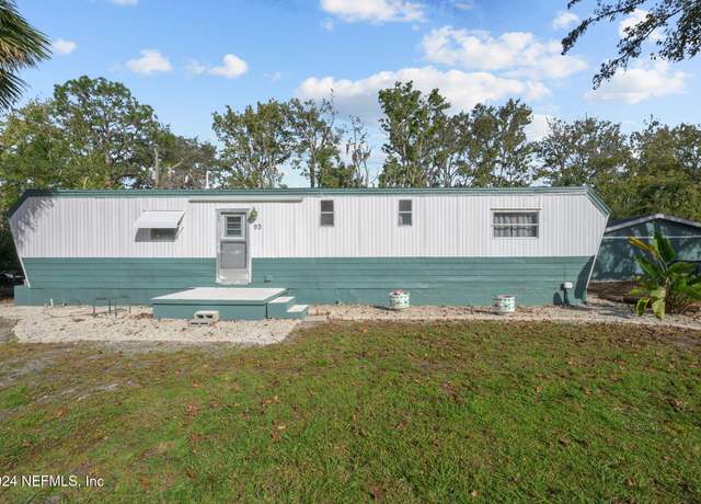 Property at 93 Georgia Ave, Crescent City, FL 32112, 3 beds, 2 baths