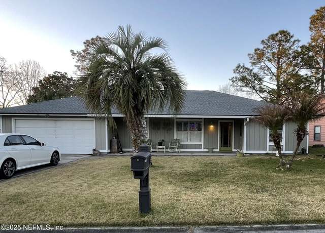Property at 4727 Wassail Dr, Jacksonville, FL 32257, 3 beds, 2 baths