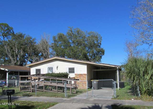 Property at 5931 Longchamp Dr, Jacksonville, FL 32244, 2 beds, 2 baths