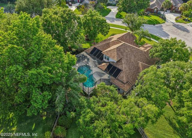 Property at 7854 Timberlin Park Blvd, Jacksonville, FL 32256, 5 beds, 4 baths