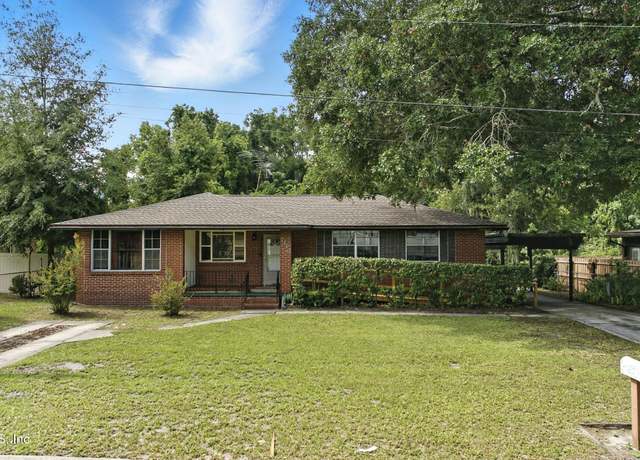 Property at 7446 S Skye Dr, Jacksonville, FL 32221, 4 beds, 2 baths