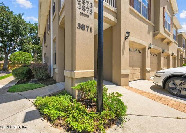 Property at 3871 Summer Grove Way N, Jacksonville, FL 32257, 2 beds, 2 baths