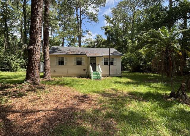 Property at 4525 Kenndle Cir, Jacksonville, FL 32208, 3 beds, 1 bath