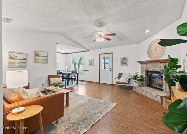Property at 8829 Rose Hill Dr N, Jacksonville, FL 32221, 3 beds, 2 baths