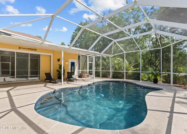 Property at 661 Wakeview Dr, Orange Park, FL 32065, 4 beds, 3 baths