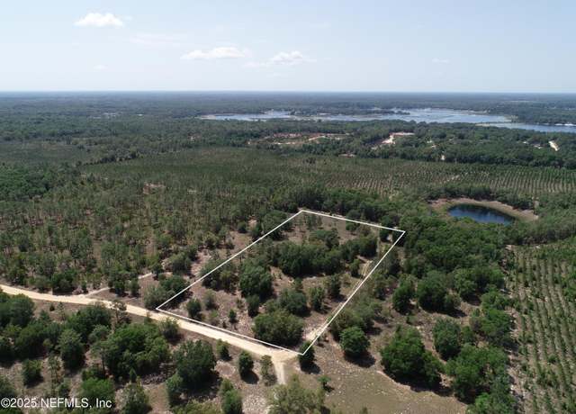 Property at 0 Taylor Ct, Hawthorne, FL 32640