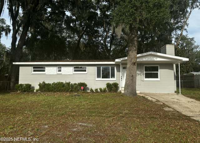 Property at 234 Canis St W, Orange Park, FL 32073, 3 beds, 1.5 baths