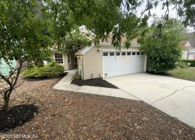 Property at 7771 Lynchburg Ct E, Jacksonville, FL 32277, 2 beds, 2 baths