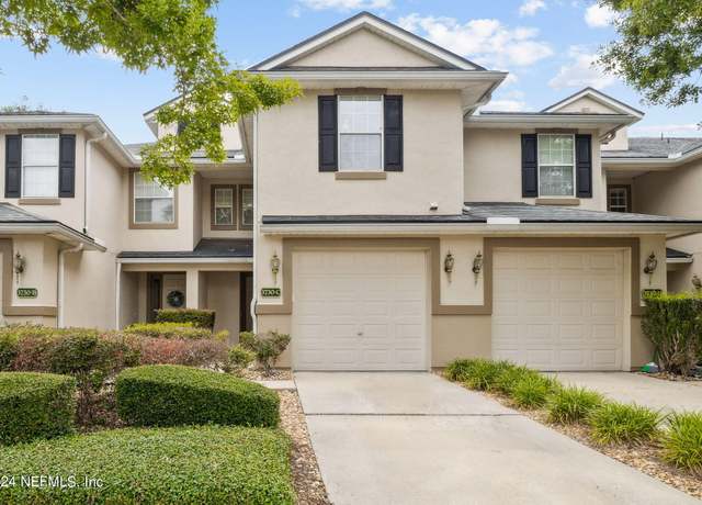 Property at 3730 Creswick Cir #3, Orange Park, FL 32065, 3 beds, 2.5 baths