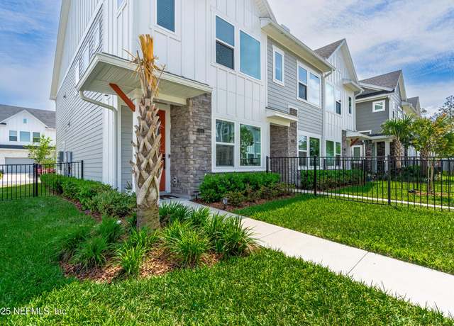Property at 11117 Diffusion Ct, Jacksonville, FL 32256, 2 beds, 2 baths