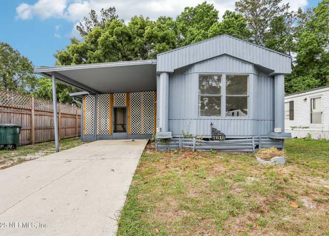 Property at 10902 Starwood Dr, Jacksonville, FL 32256, 2 beds, 2 baths