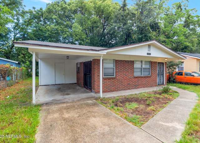 Property at 1551 W 31st St, Jacksonville, FL 32209, 3 beds, 2 baths