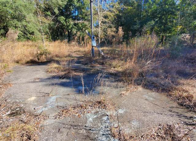 Property at 602 Shappell Ave, Interlachen, FL 32148