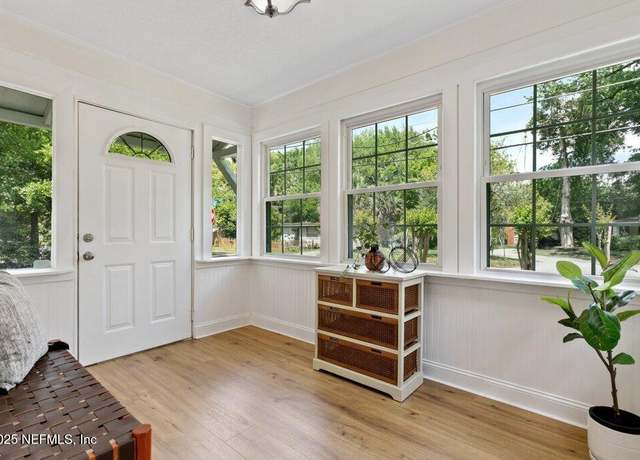 Property at 1263 MacArthur St, Jacksonville, FL 32205, 3 beds, 1.5 baths