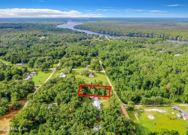 Property at 206 Hodge St, Satsuma, FL 32189