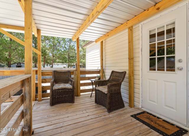 Property at 6327 Bowdoin Ave, Keystone Heights, FL 32656, 3 beds, 2 baths