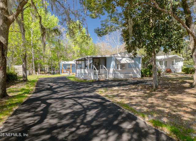 Property at 535 Jack Ln, Satsuma, FL 32189, 2 beds, 1 bath