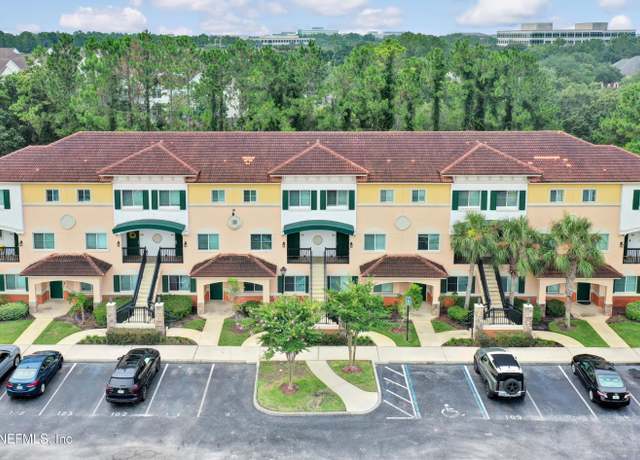 Property at 9745 Touchton Rd #121, Jacksonville, FL 32246, 2 beds, 2.5 baths