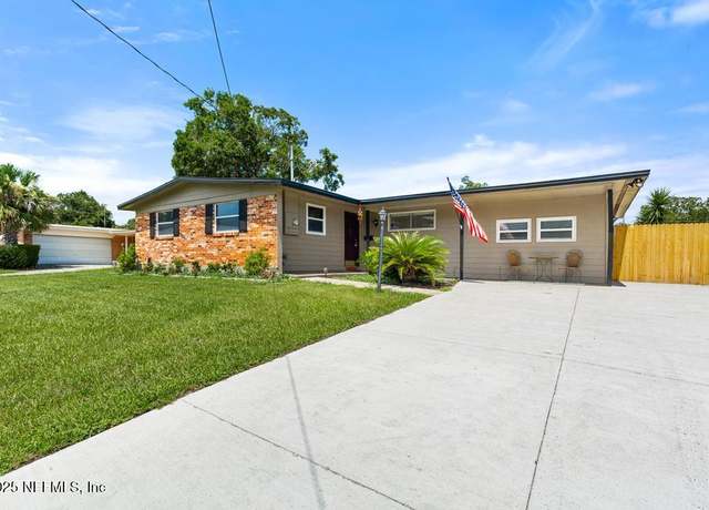 Property at 11279 Princessa Ln, Jacksonville, FL 32218, 3 beds, 2 baths