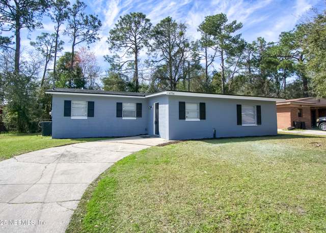 Property at 6756 Gaspar Cir W, Jacksonville, FL 32219, 3 beds, 2.5 baths