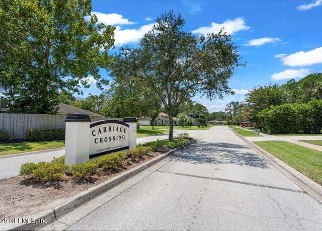 Property at 4462 Carriage Crossing Dr, Jacksonville, FL 32258, 3 beds, 2 baths
