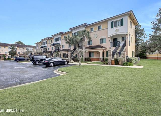 Property at 9745 Touchton Rd #127, Jacksonville, FL 32246, 2 beds, 2.5 baths