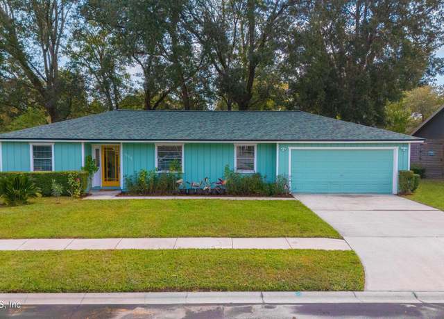 Property at 10913 Hoof Print Dr, Jacksonville, FL 32257, 3 beds, 2 baths