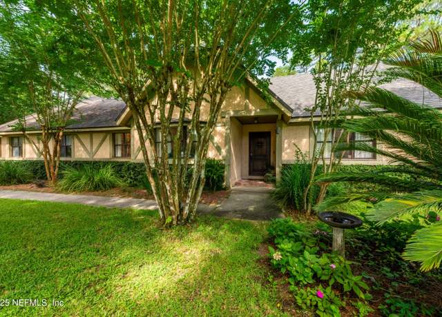 Property at 17252 Holmes Mill Ave, Jacksonville, FL 32226, 3 beds, 2.5 baths