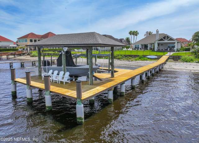 Property at 11319 Kingsley Manor Way, Jacksonville, FL 32225, 4 beds, 3 baths
