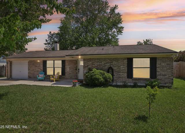 Property at 1699 Donna Dr, Middleburg, FL 32068, 3 beds, 2 baths