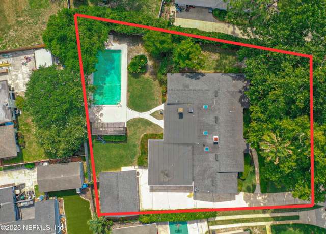 Property at 4117 Torino Pl, Jacksonville, FL 32244, 5 beds, 4.5 baths
