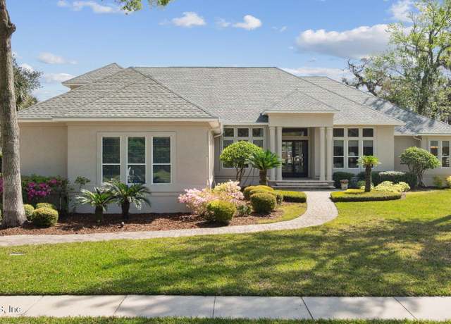 Property at 1193 Queens Harbor Blvd, Jacksonville, FL 32225, 4 beds, 5 baths