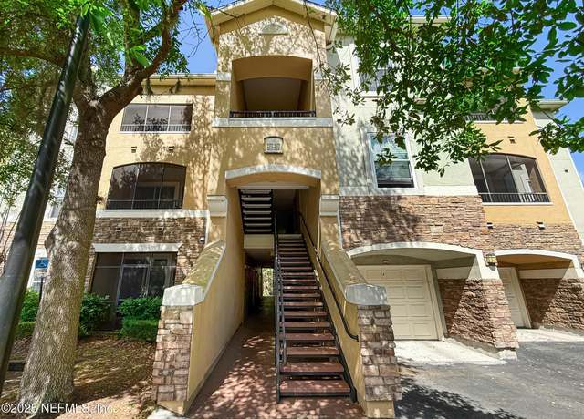 Property at 8539 Gate Pkwy W #628, Jacksonville, FL 32216, 2 beds, 2 baths