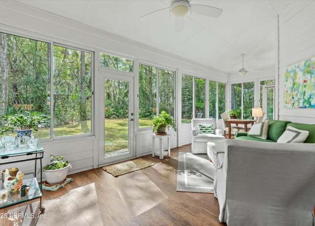 Property at 1638 Sandy Springs Dr, Fleming Island, FL 32003, 4 beds, 3 baths
