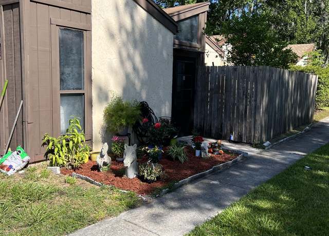 Property at 10711 Whispering Woods Pl #2, Jacksonville, FL 32246, 2 beds, 2 baths
