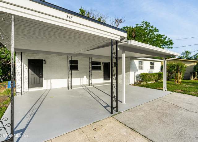 Property at 8921 Greenleaf Rd, Jacksonville, FL 32208, 3 beds, 2 baths