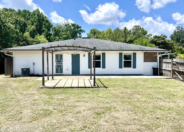 Property at 1005 Cabo Blanco Ave E, Jacksonville, FL 32233, 3 beds, 2 baths