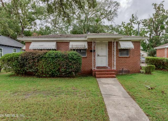 Property at 1340 W 11th St, Jacksonville, FL 32209, 3 beds, 1 bath