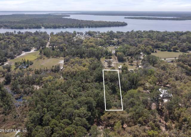 Property at 32 Lone Laurel Ln, Georgetown, FL 32139