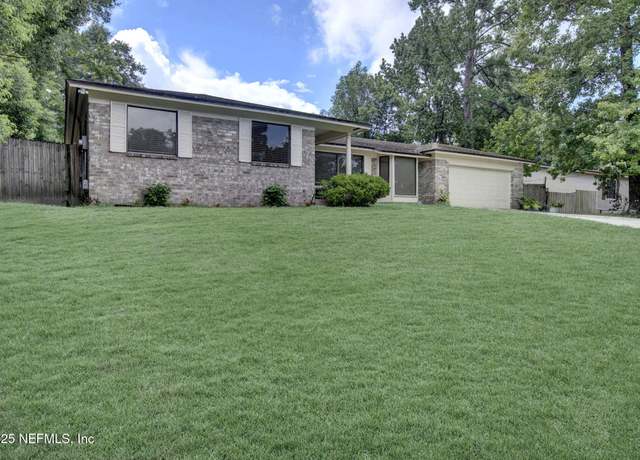 Property at 8240 Grampell Dr, Jacksonville, FL 32221, 3 beds, 2 baths