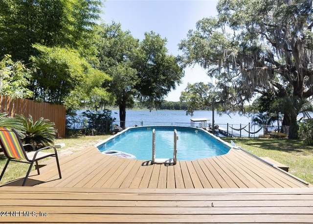 Property at 186 Little Orange Lake Dr, Hawthorne, FL 32640, 3 beds, 1.5 baths