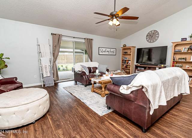 Property at 11950 Sands Pointe Ct, Macclenny, FL 32063, 3 beds, 2 baths