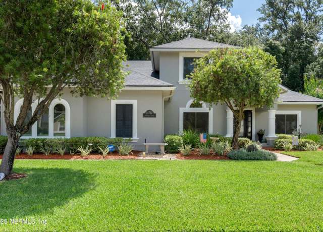Property at 11717 Crusselle Dr, Jacksonville, FL 32223, 4 beds, 2.5 baths