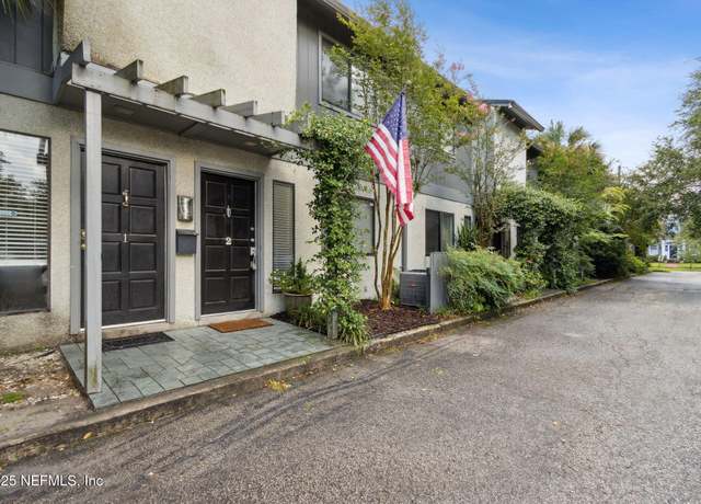 Property at 3216 Oak St #2, Jacksonville, FL 32205, 2 beds, 2.5 baths