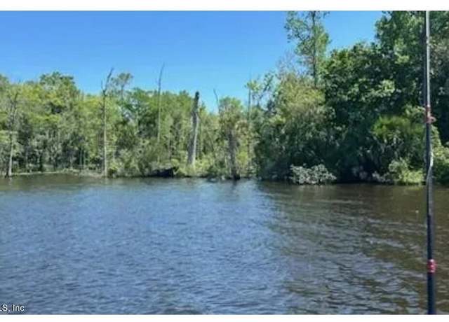 Property at 4317 Ortega Farms Cir, Jacksonville, FL 32210